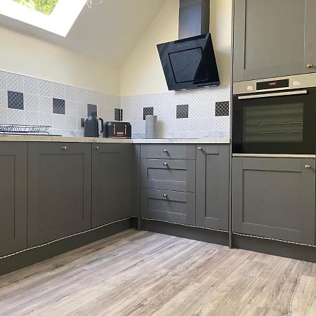 Fabulous 2 Bedroom House Just Outside Edinburgh Auchendinny Bagian luar foto