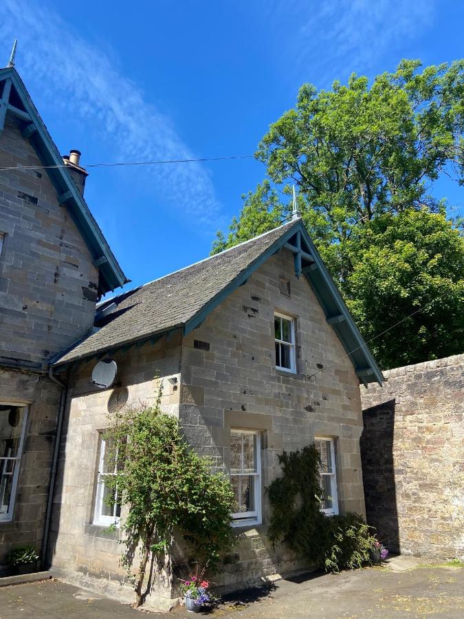 Fabulous 2 Bedroom House Just Outside Edinburgh Auchendinny Bagian luar foto